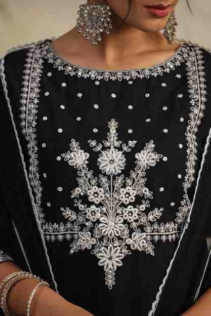 Black Threadwork Cotton Kurta Set - kajree