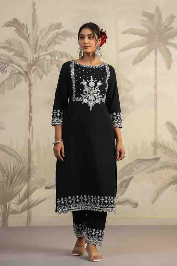 Black Threadwork Cotton Kurta Set - kajree