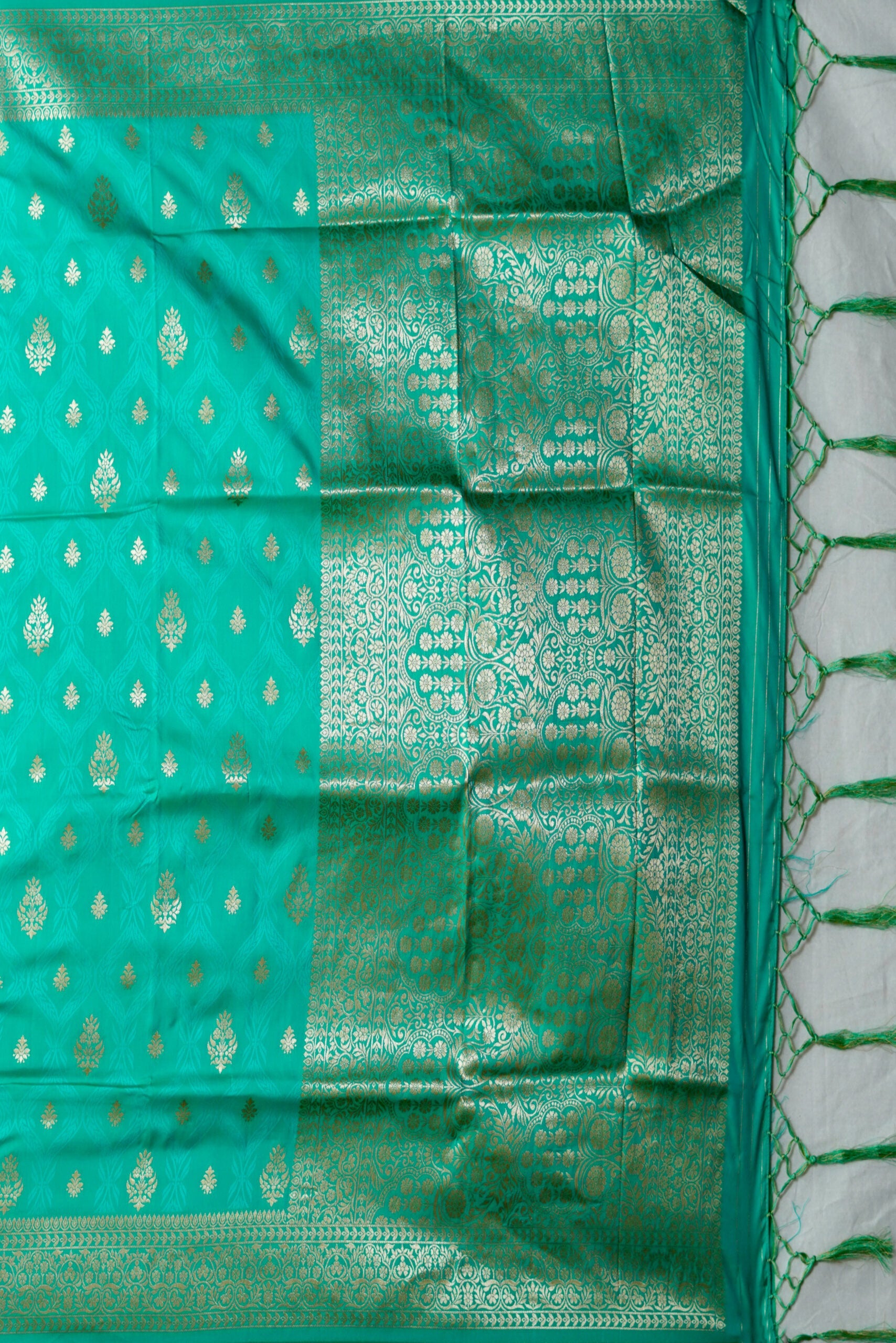 Rama Green Zariwork Banarasi Silk Saree - KAJREE