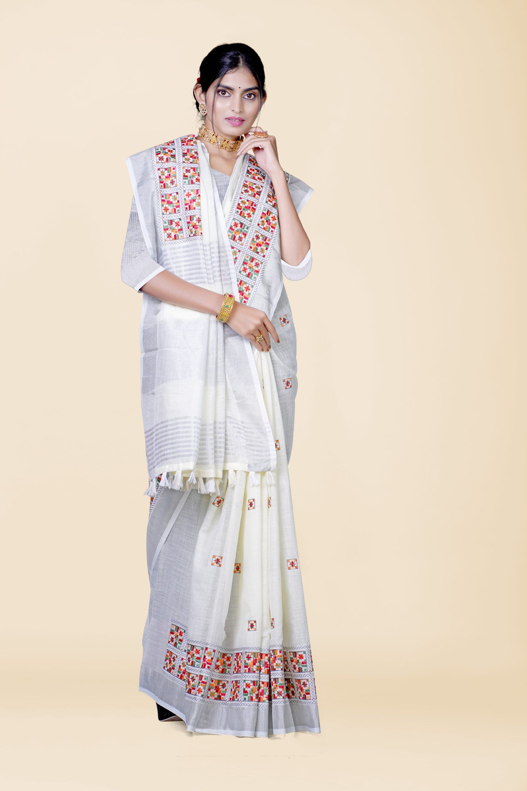 Grey Threadwork Semi Silk Saree 