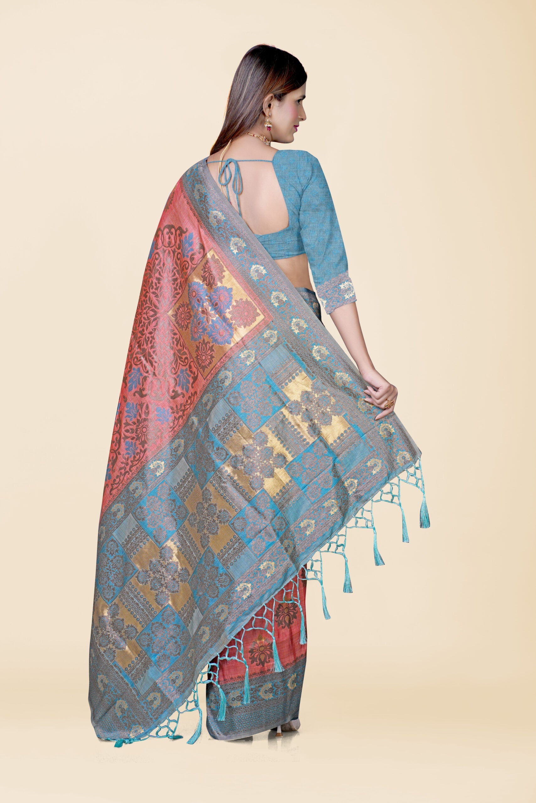 Pink Zaroworlk  Semi Silk Saree 