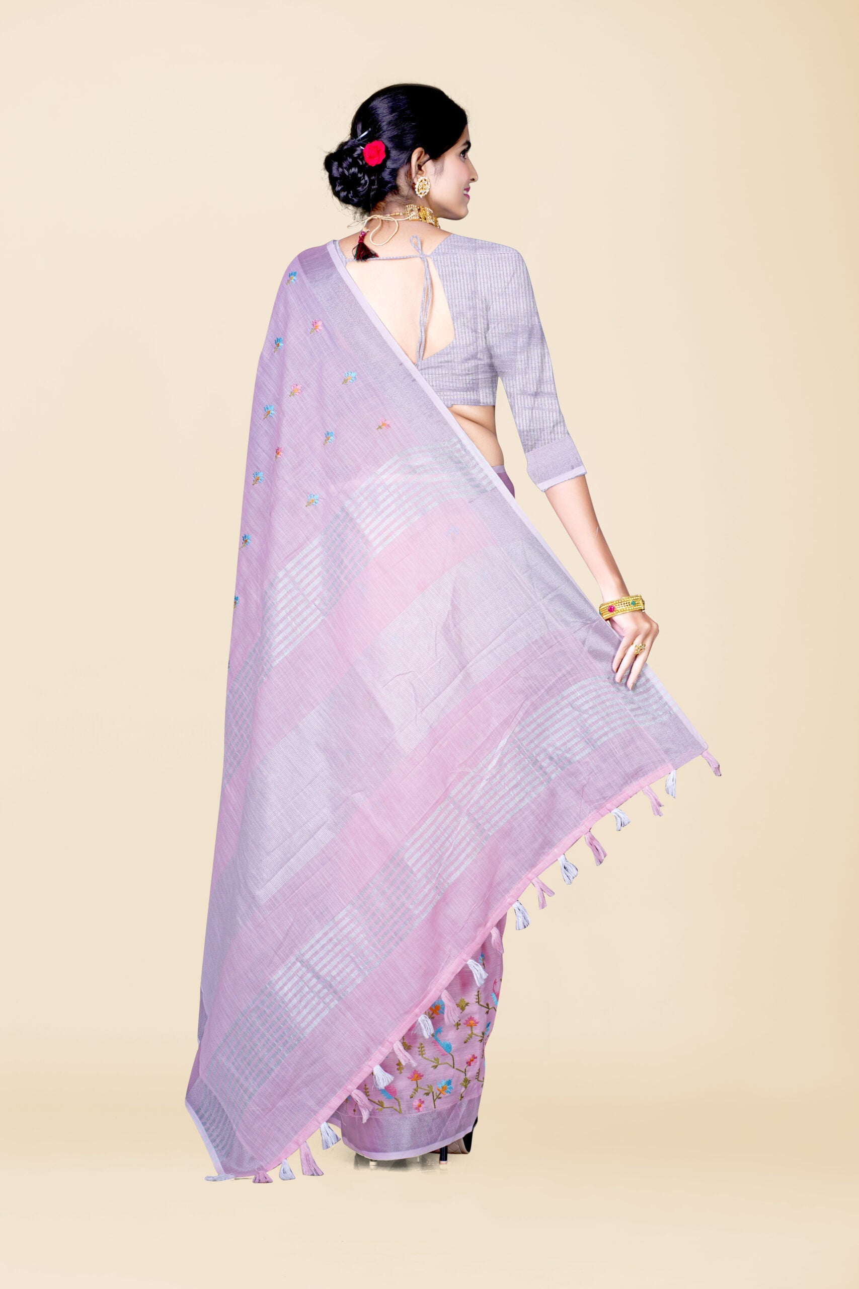 Baby Pink Threadwork Cotton Silk Saree 