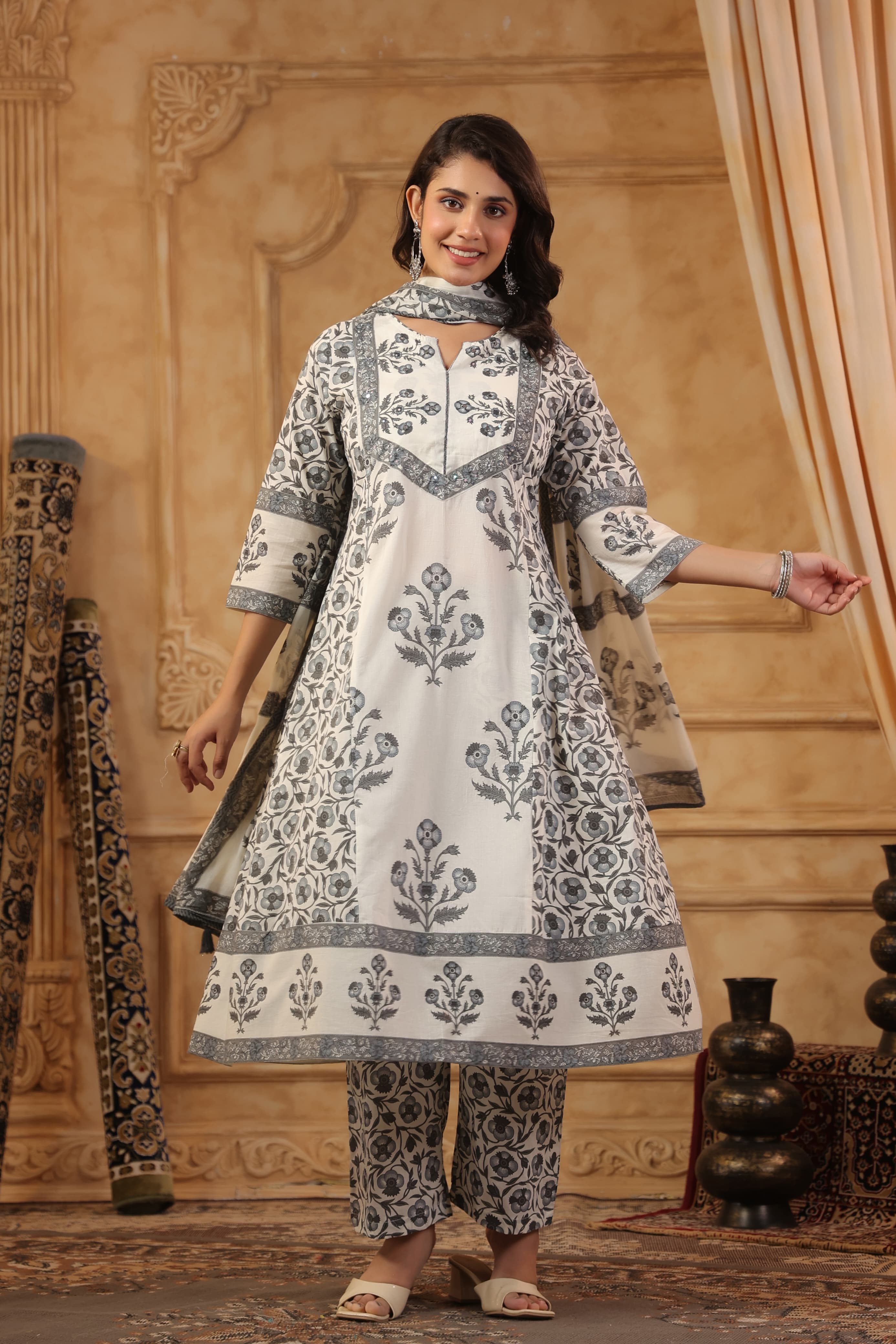 Grey Mirror work Block Print cotton kurta set 
