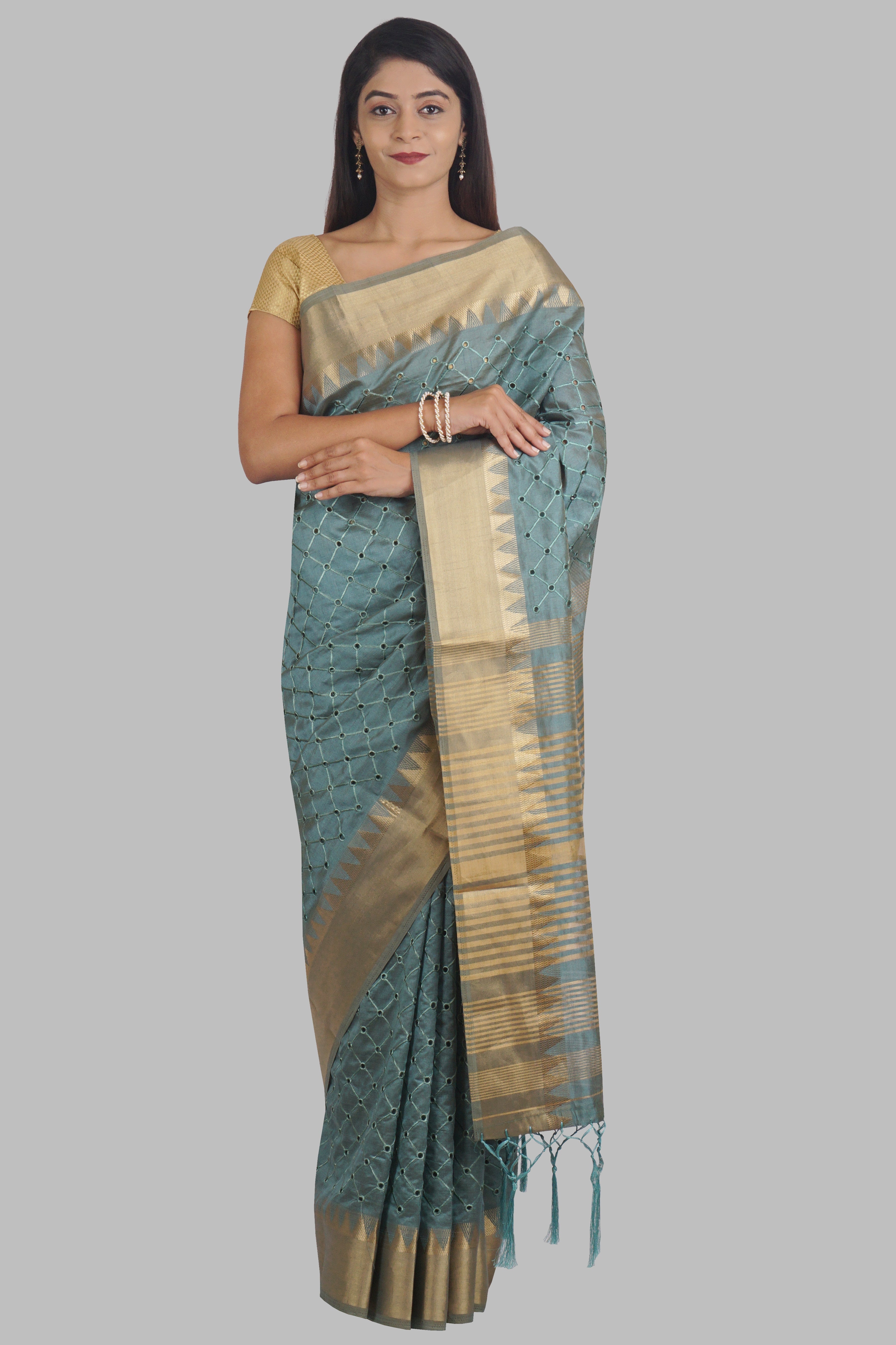 Rama Green Threadwork Linen Saree - KAJREE