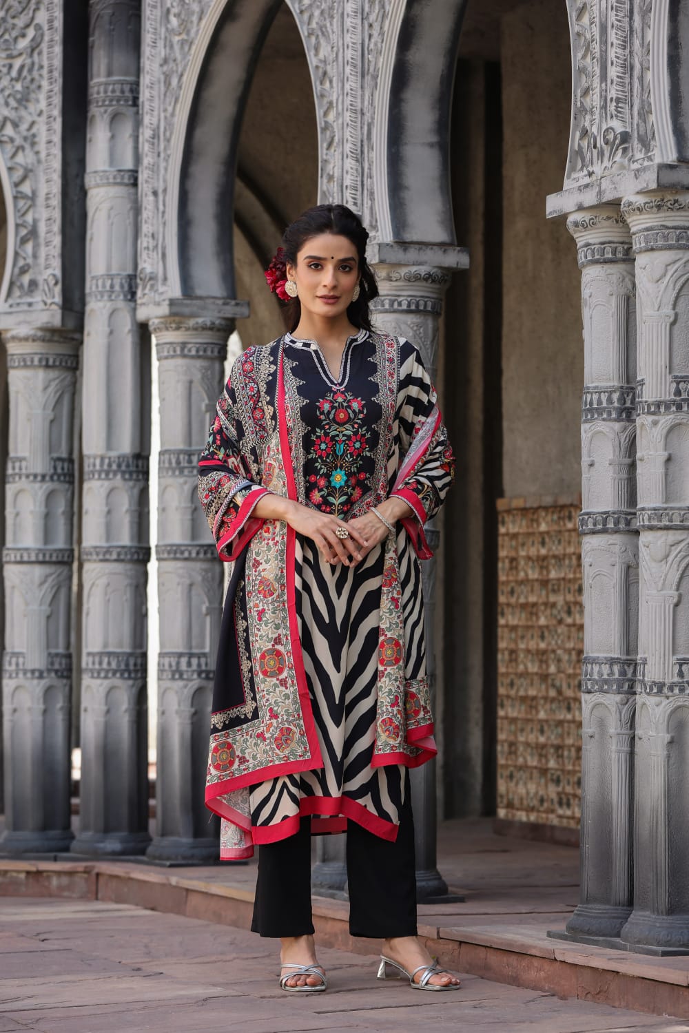 Black Block Printed Silk Kurta Set - Kajree
