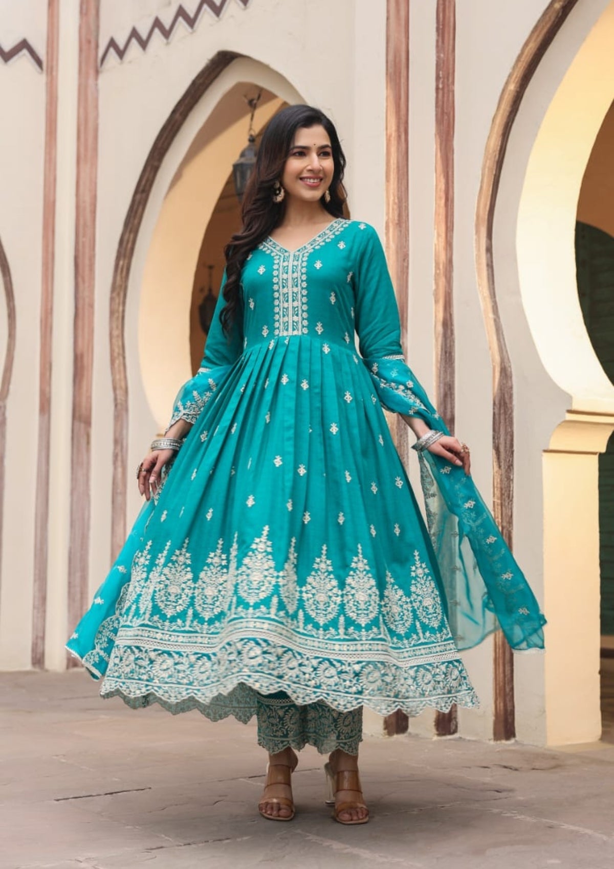 Blue Threadwork Rayon Dobby Kurta Set - KAJREE