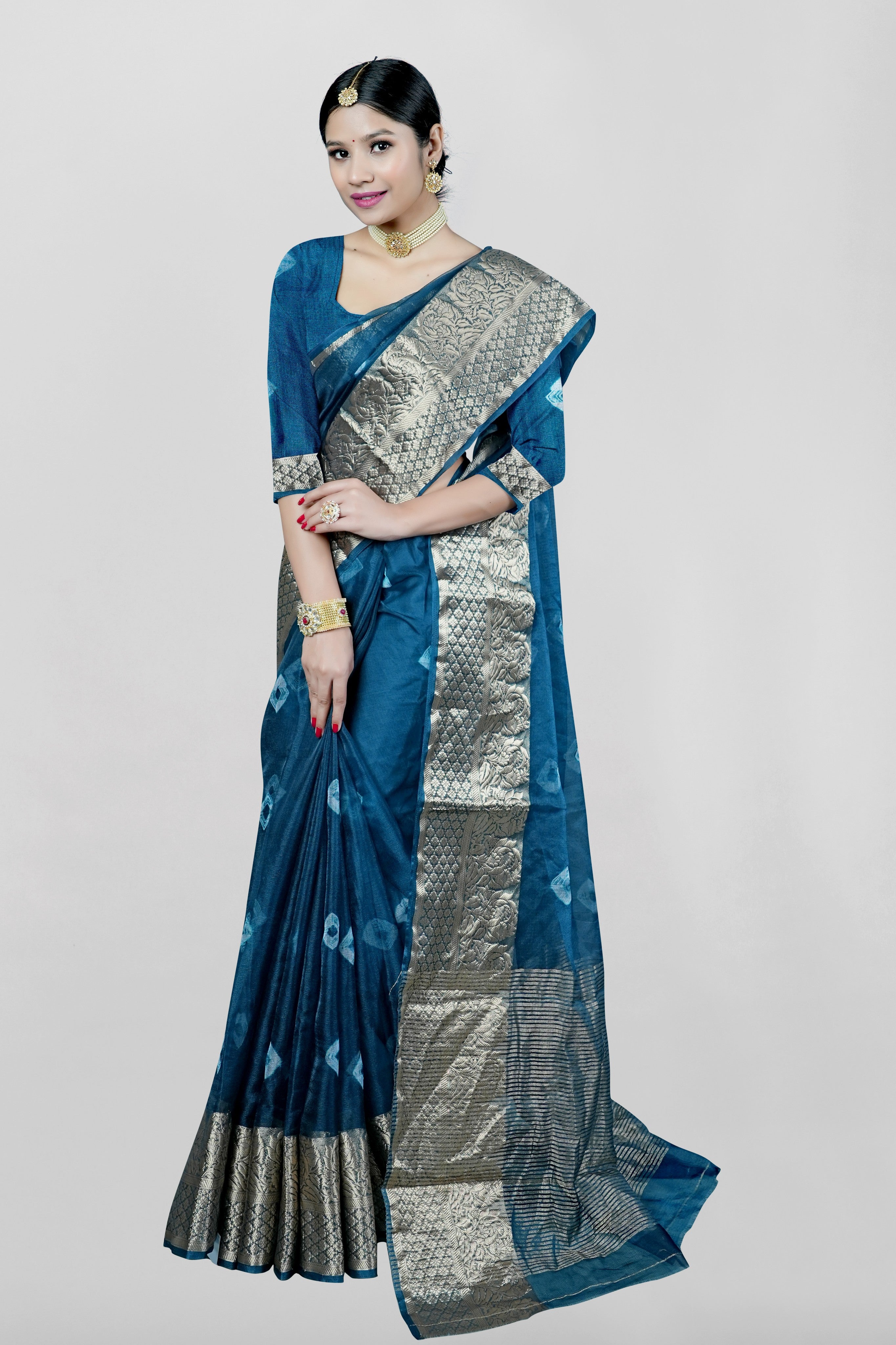 Blue Threadwork Chiffon Saree - Kajree