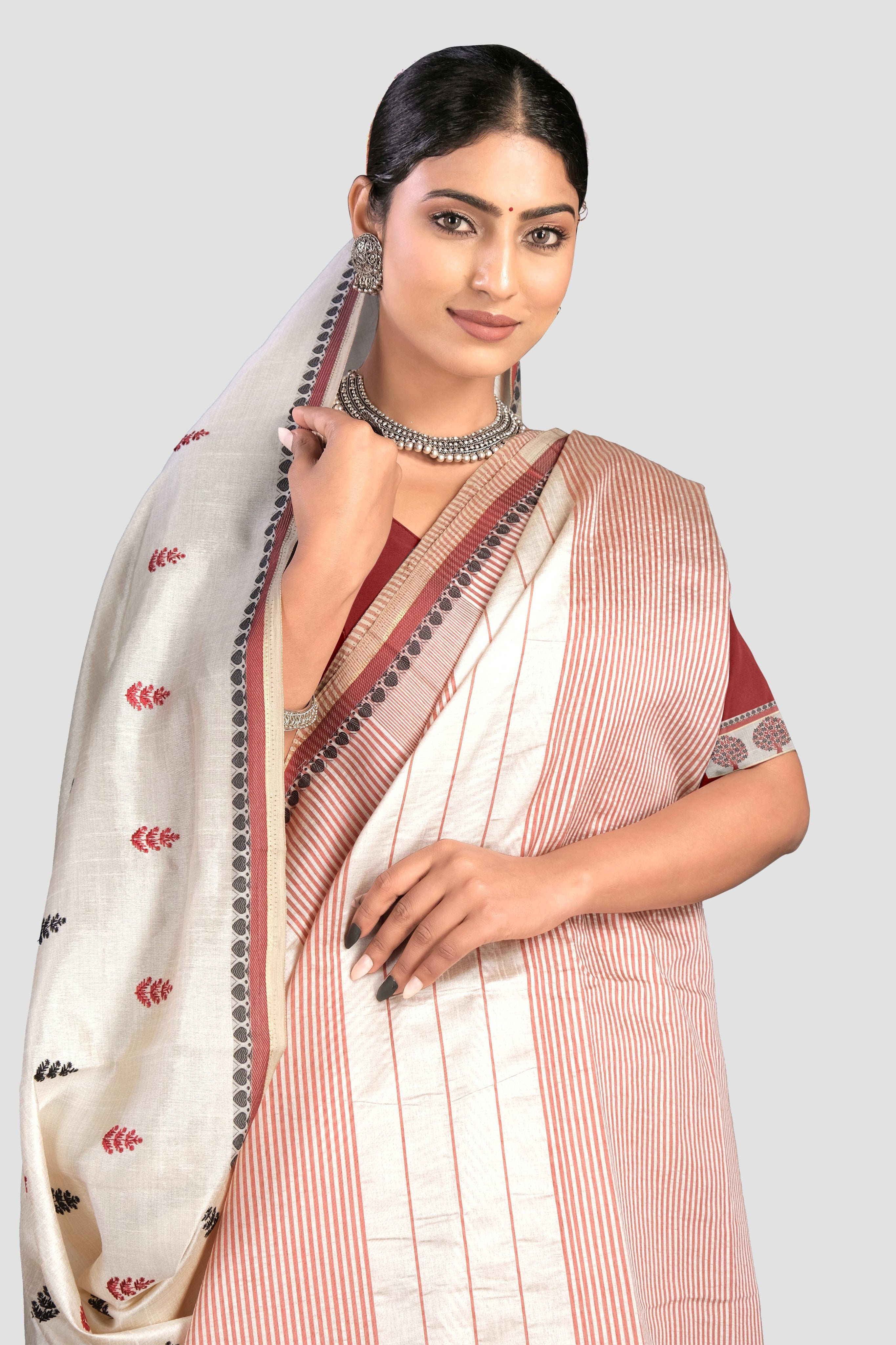 Cream Threadwork Semi Silk Saree 