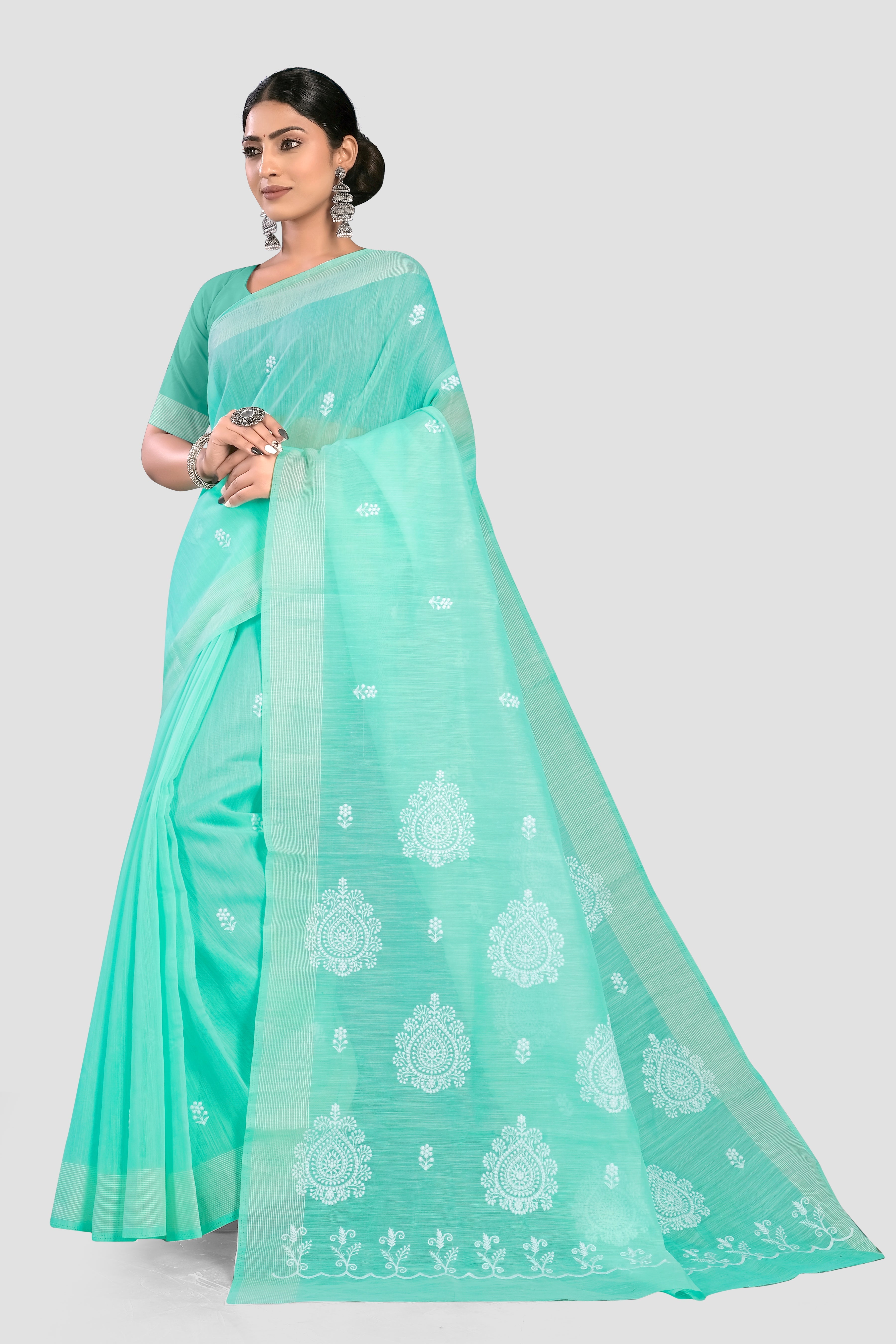 Sea Green Threadwork Linen Saree 
