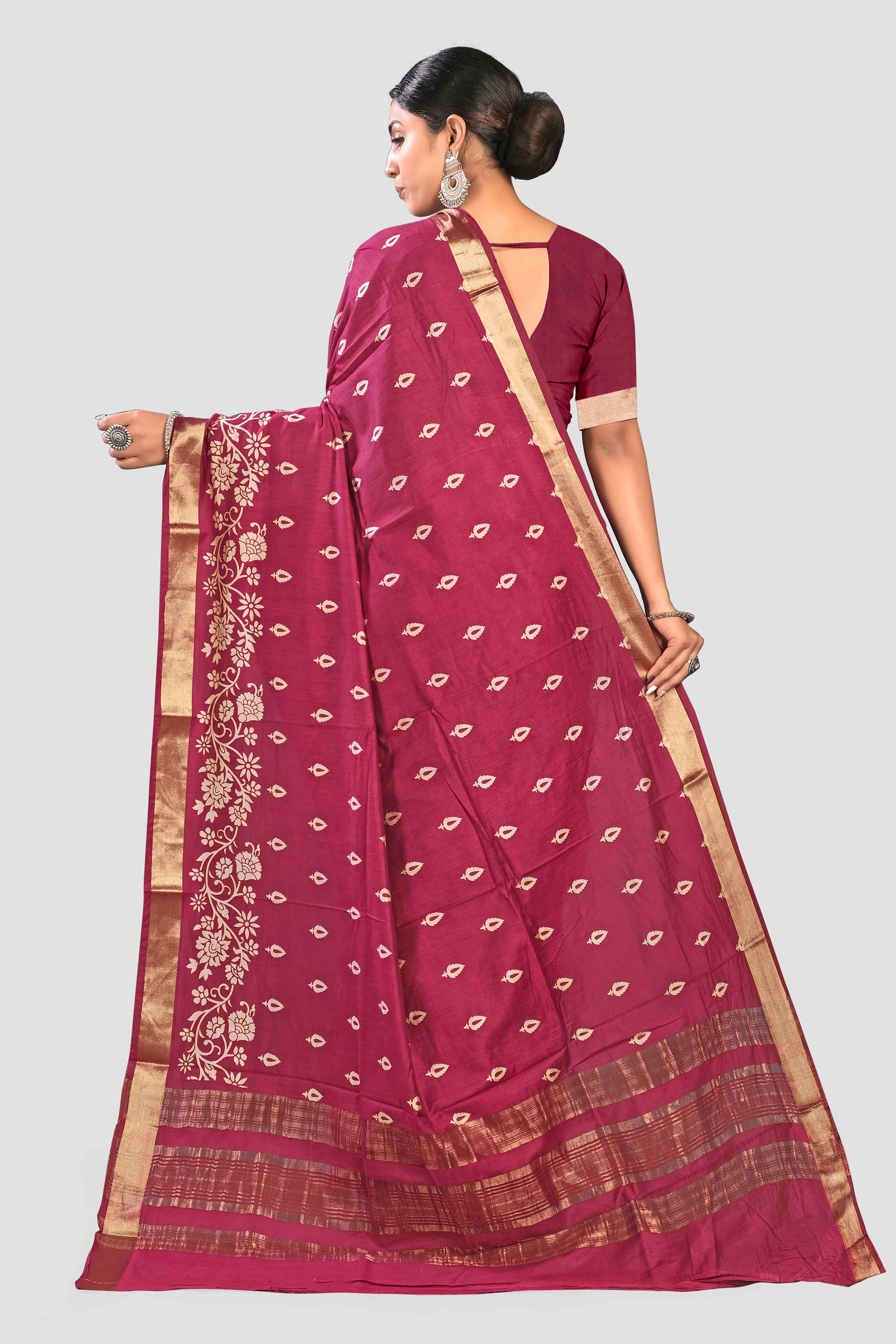 Red Threadwork Cotton Saree 