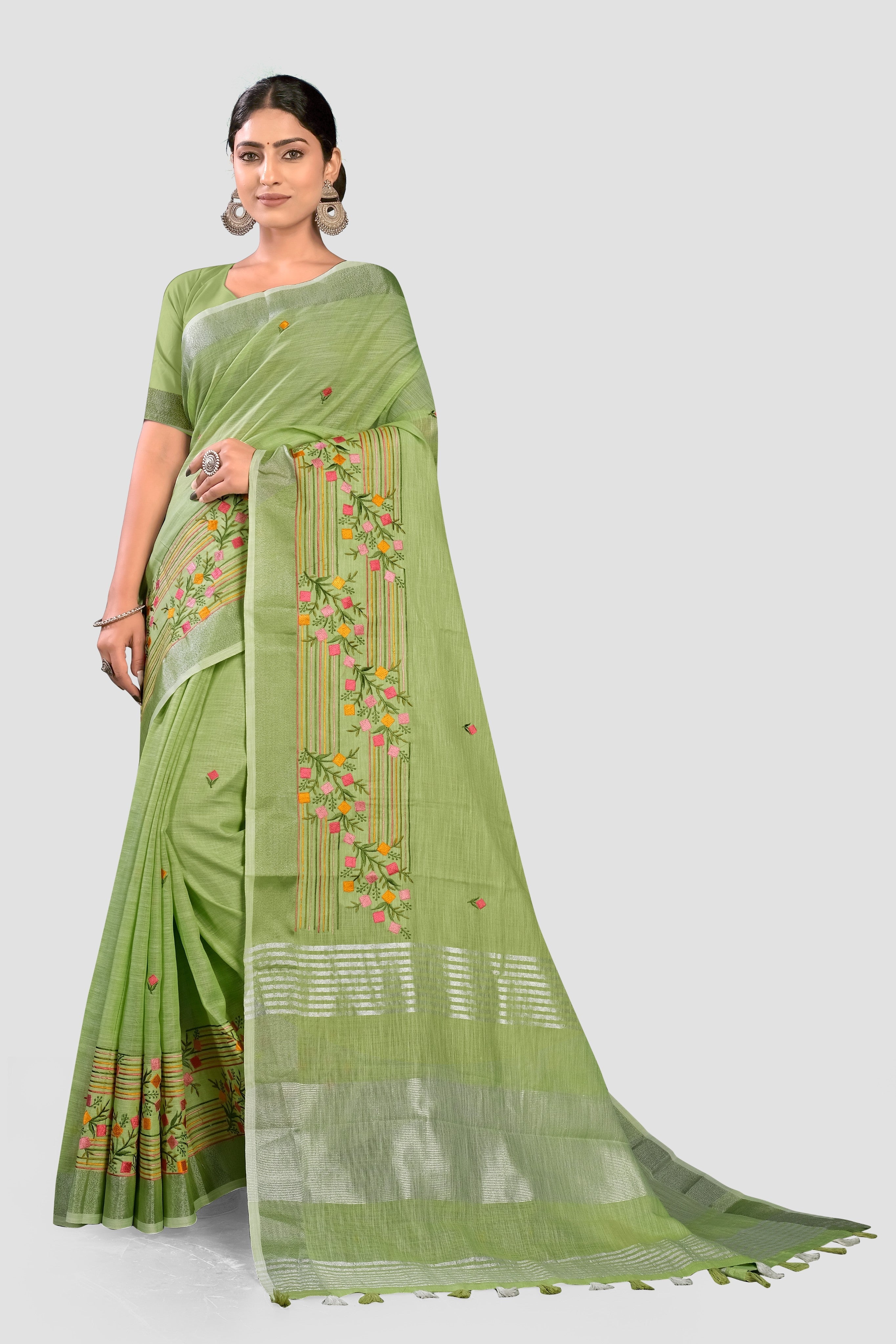Sea Green Threadwork Linen Saree 
