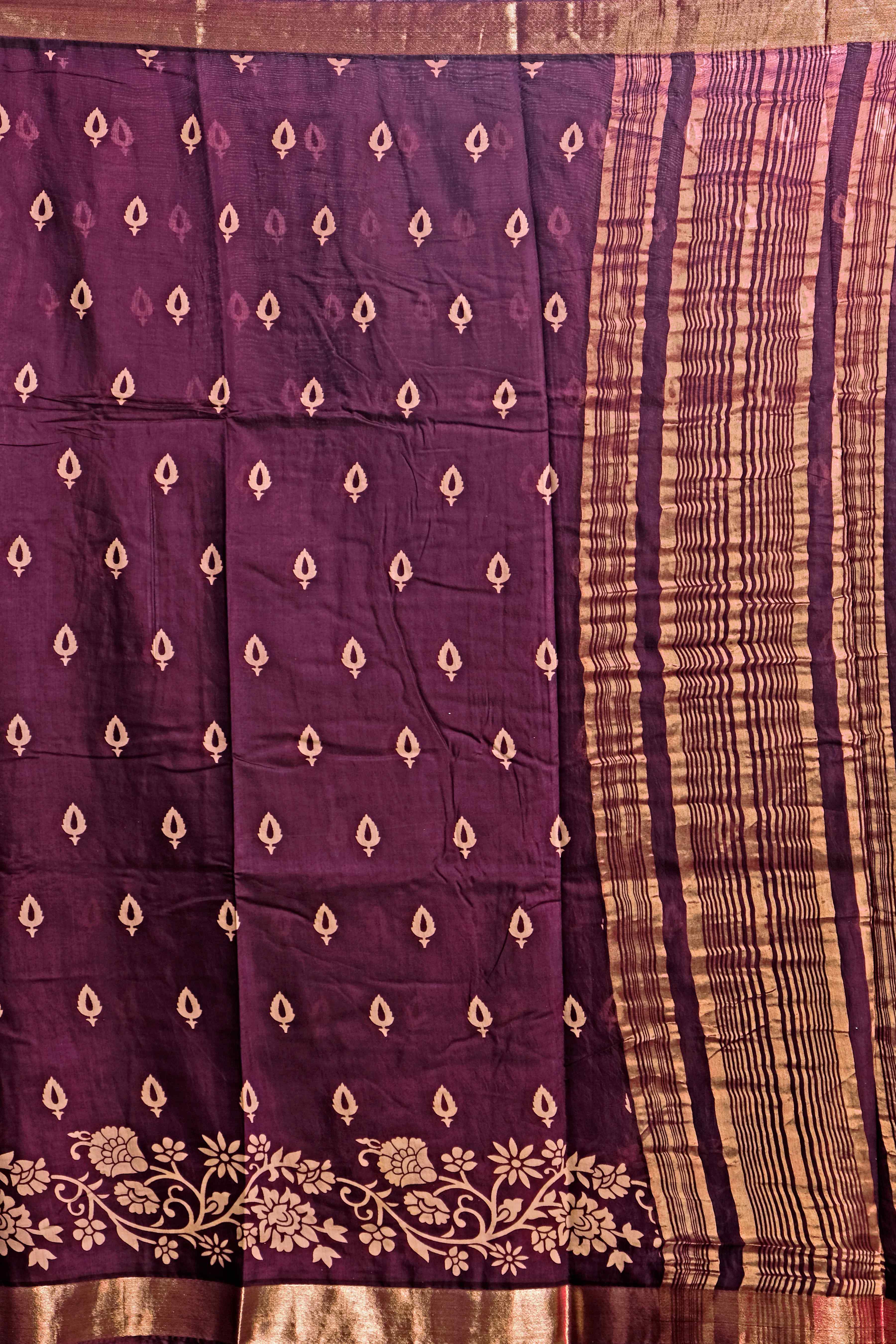 Purple Threadwork Cotton Saree - KAJREE