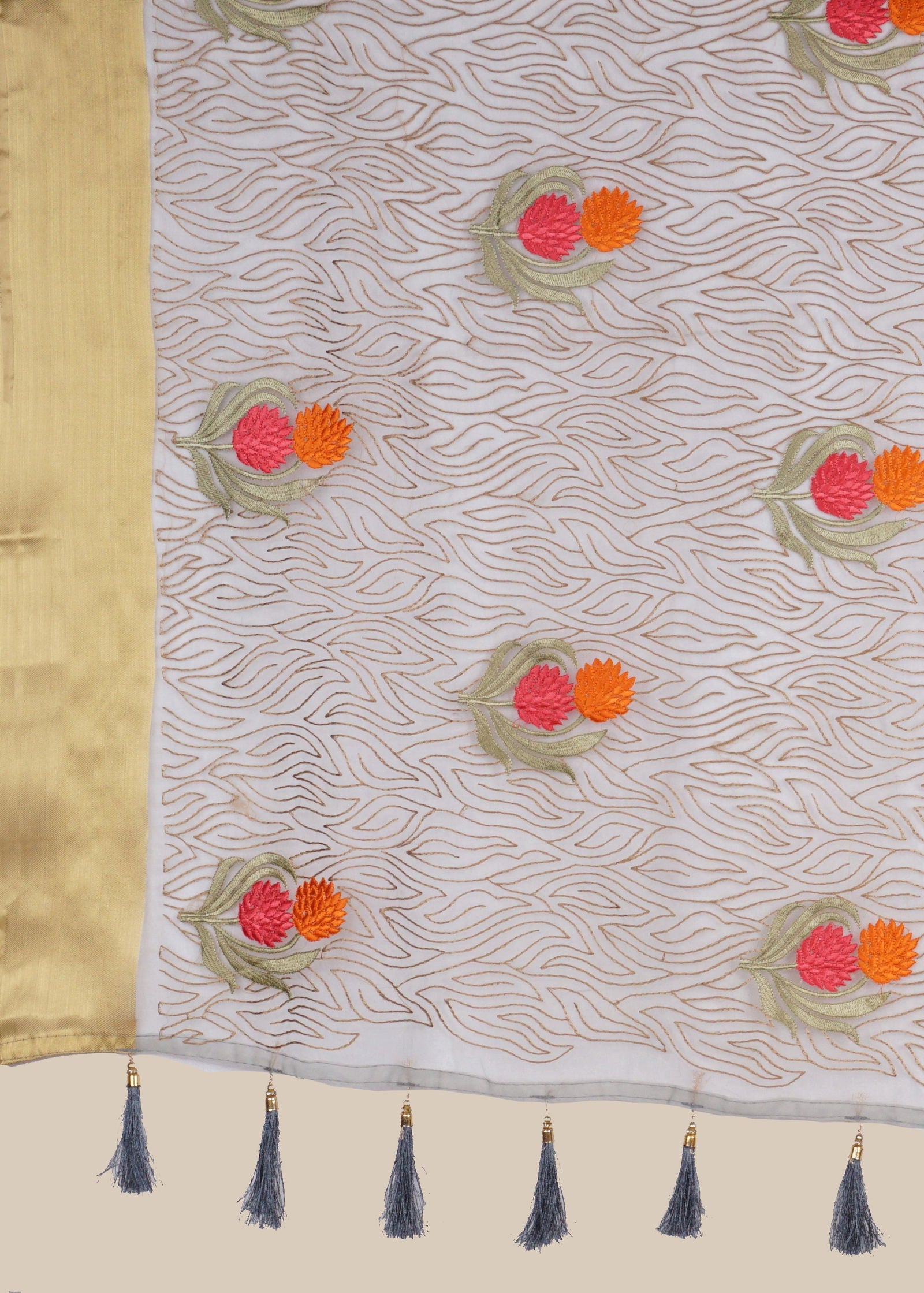 Grey Threadwork Organza Saree - KAJREE