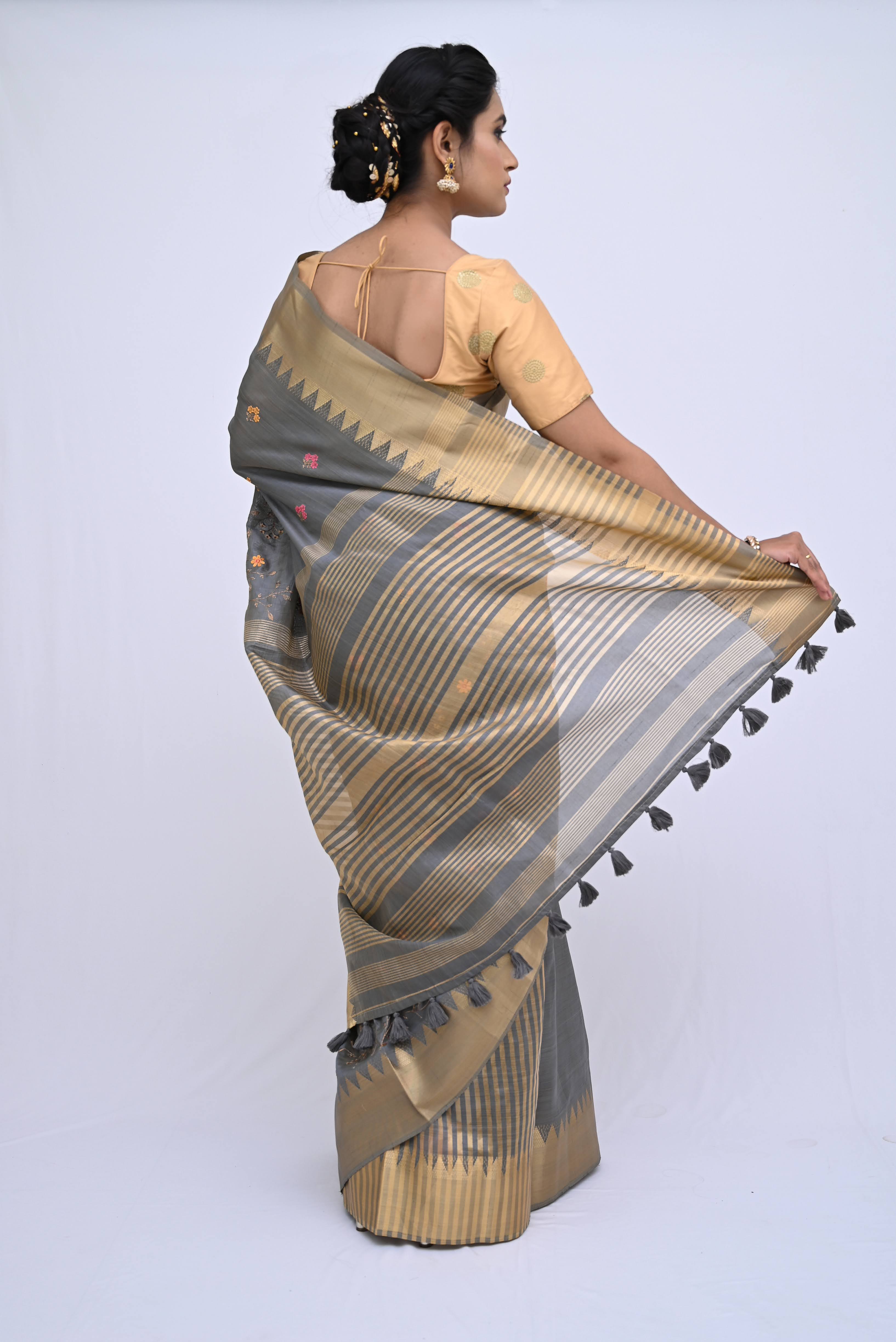 Grey Threadwork Linen Saree - KAJREE