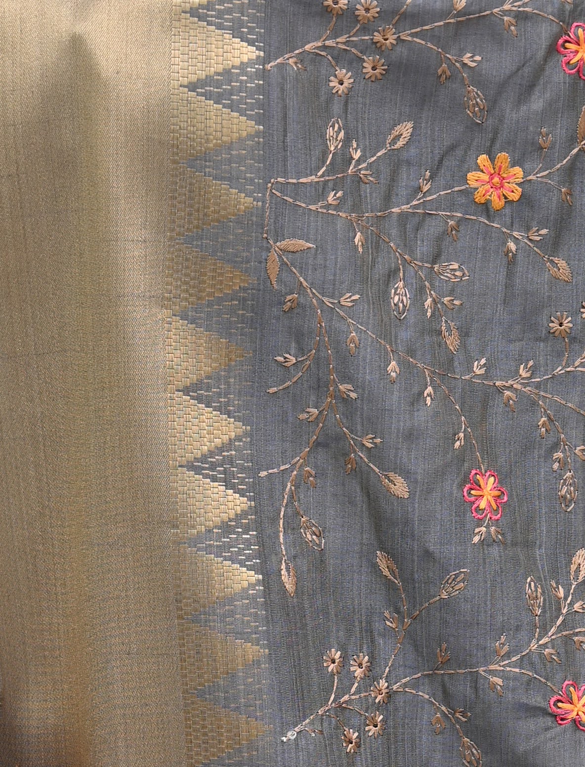 Grey Threadwork Linen Saree - KAJREE