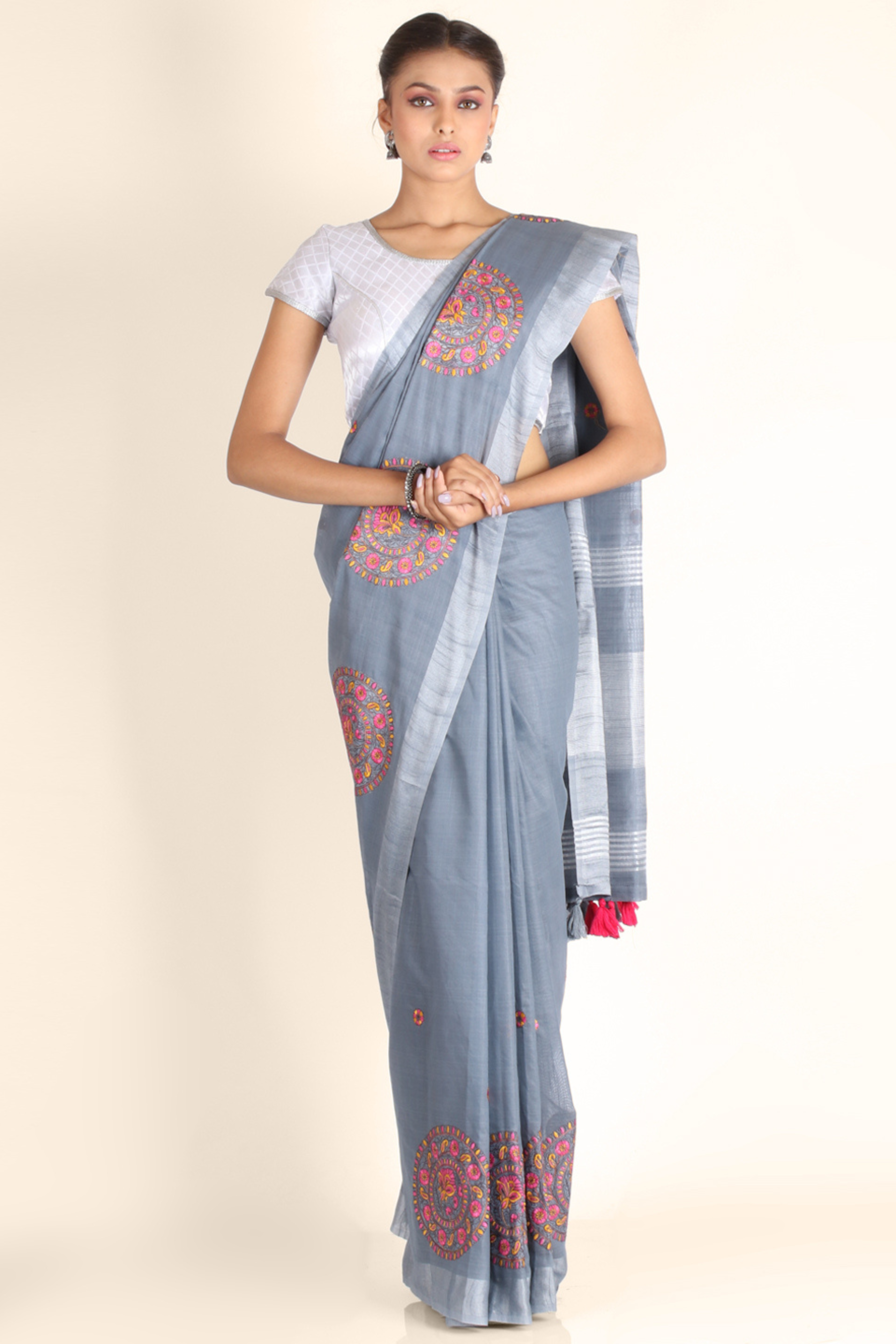 Grey Threadwork Linen Saree 
