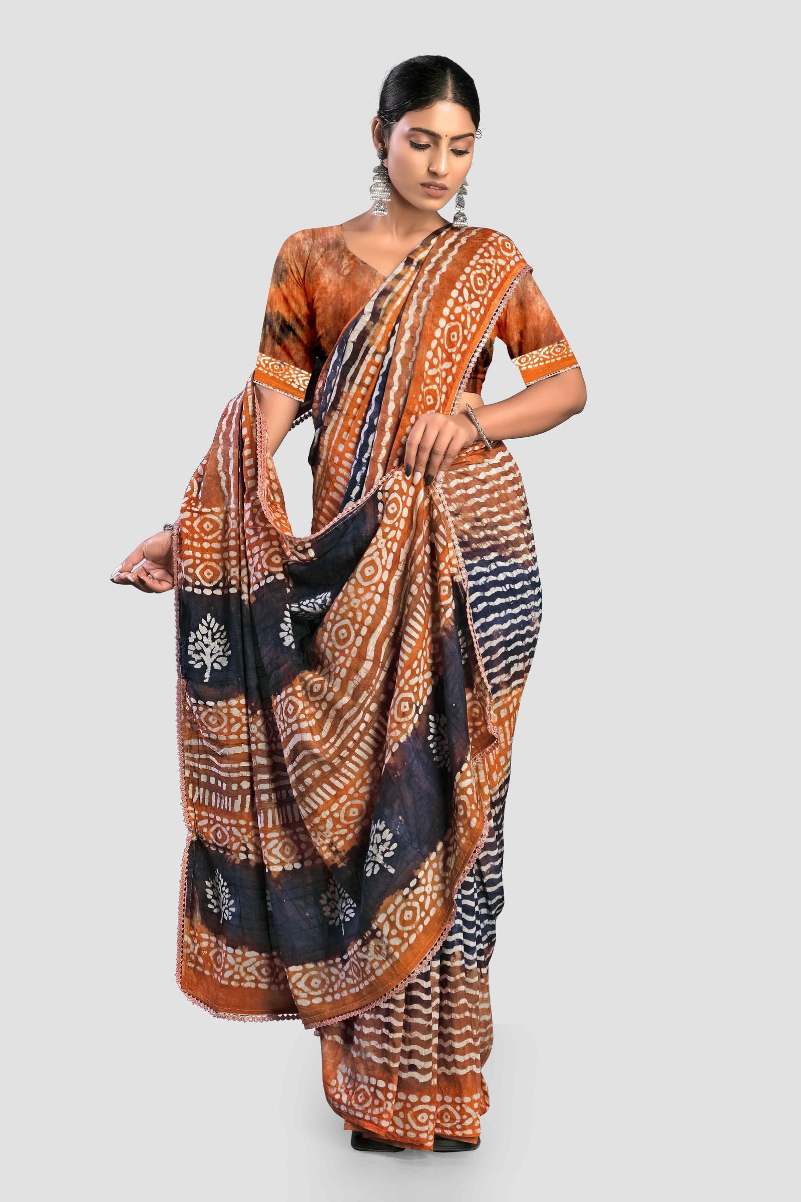Brown Shibori Cotton Saree - KAJREE