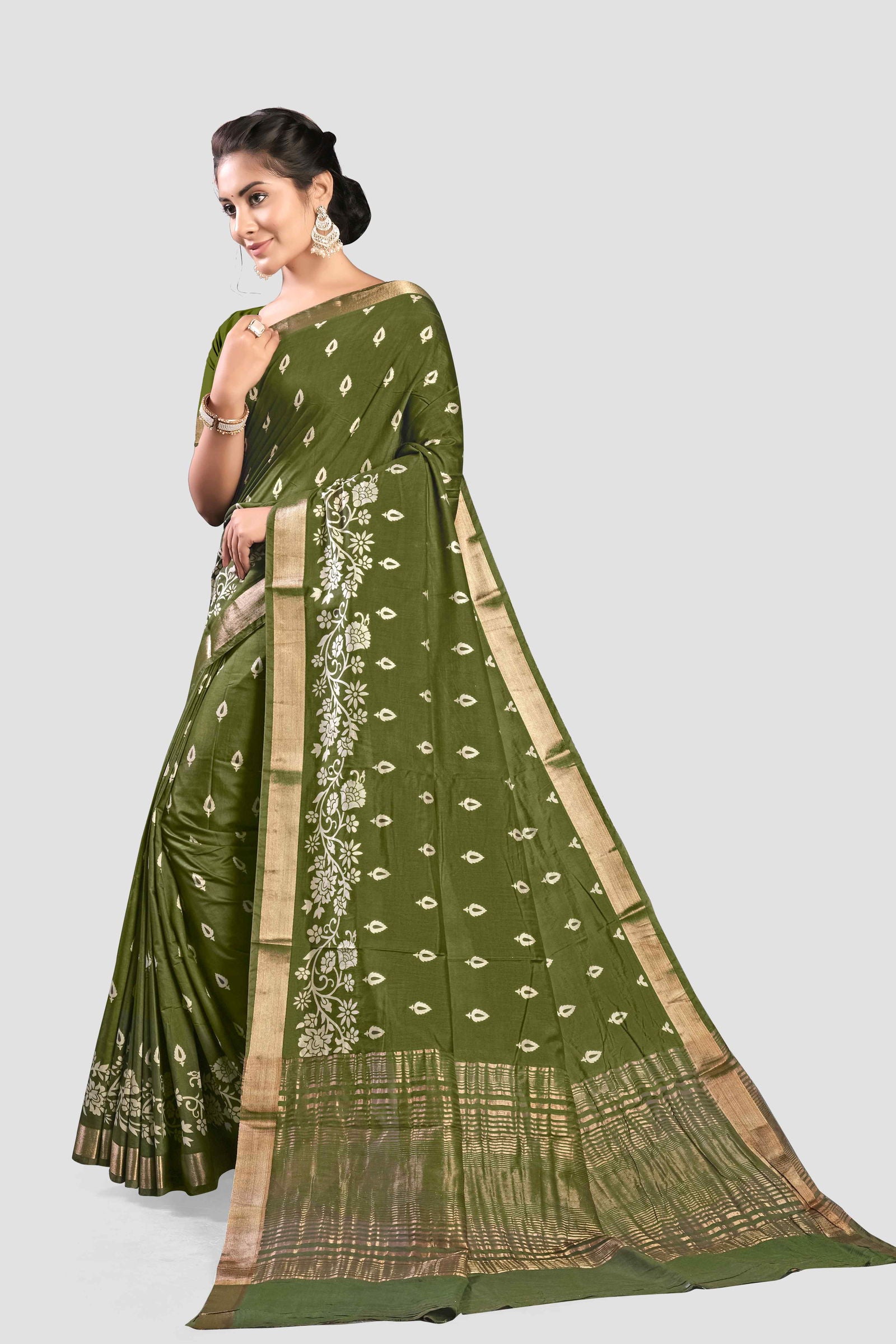 Green Threadwork Cotton Saree - KAJREE