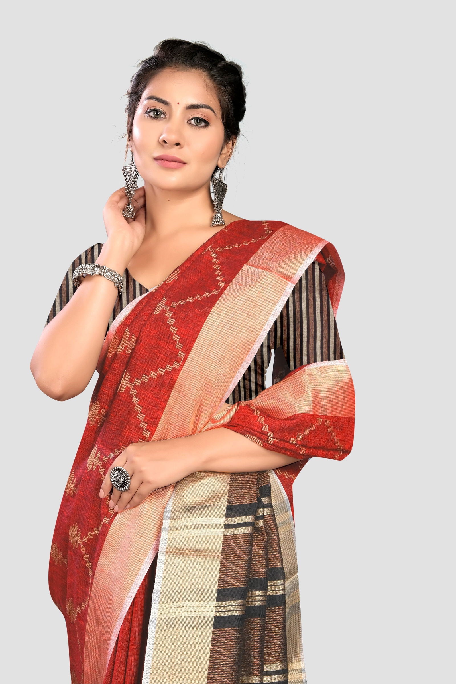 Red Thread and Zariwork Linen Saree - KAJREE