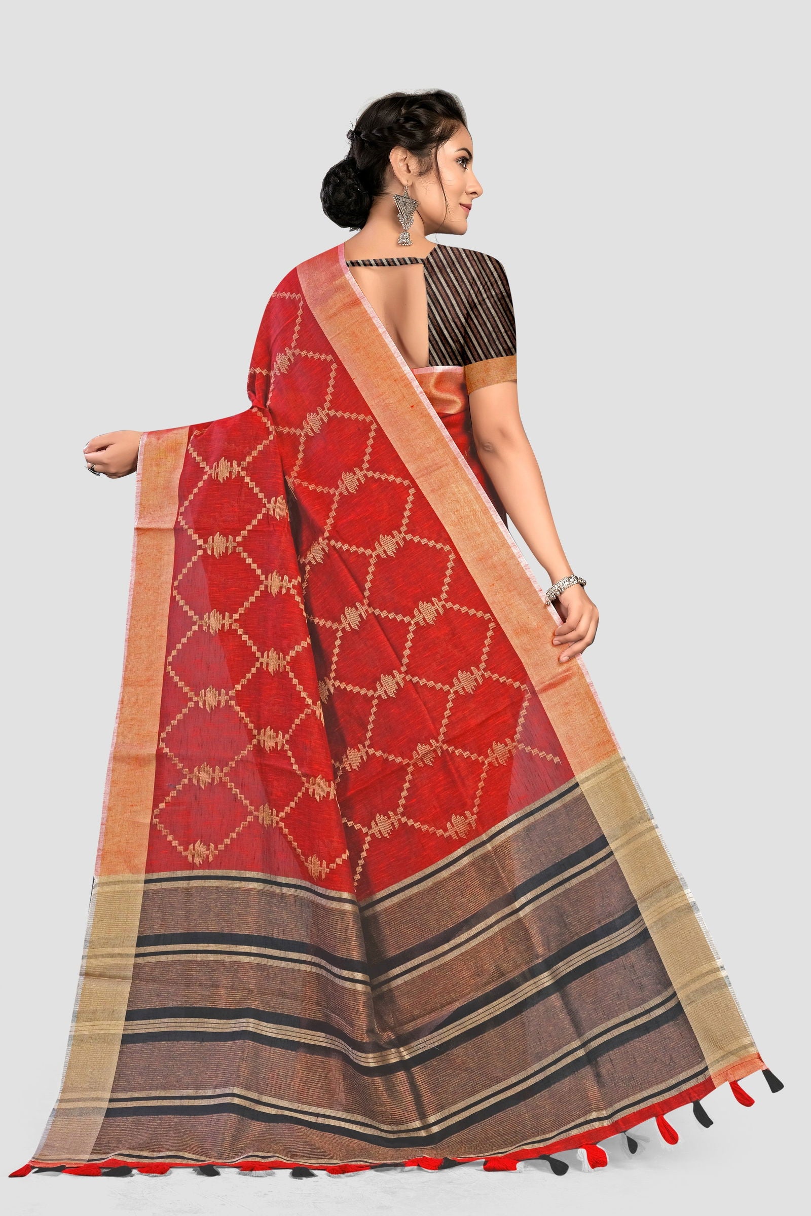 Red Thread and Zariwork Linen Saree - KAJREE