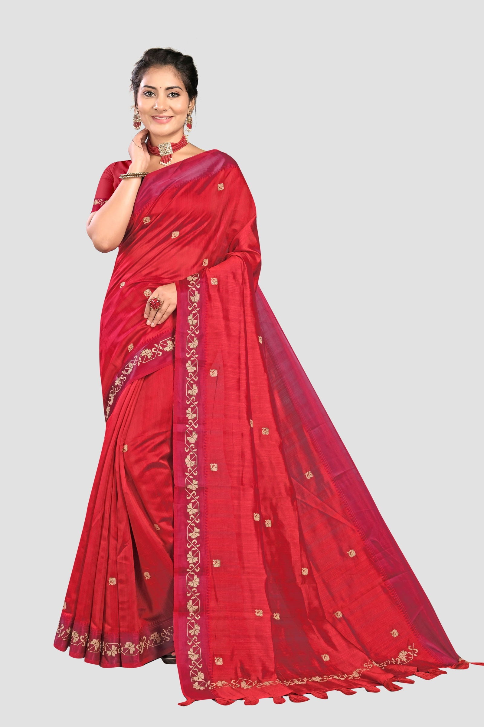 Red Threadwork Tussar Silk Saree - KAJREE