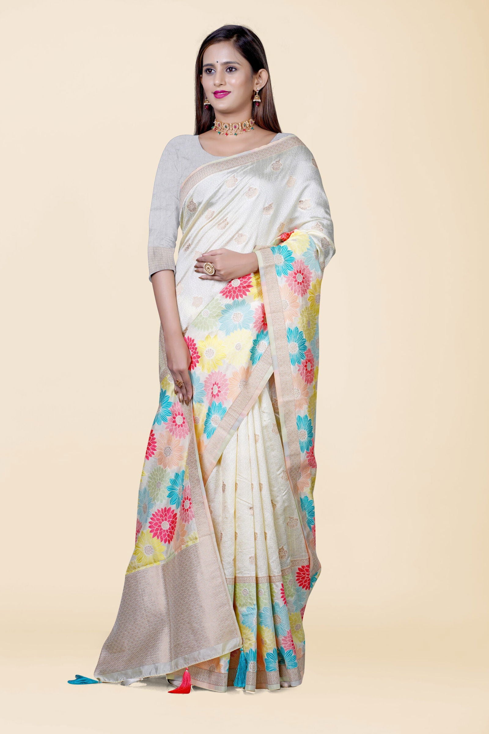 Cream Modish Design Raw Silk Saree - KAJREE