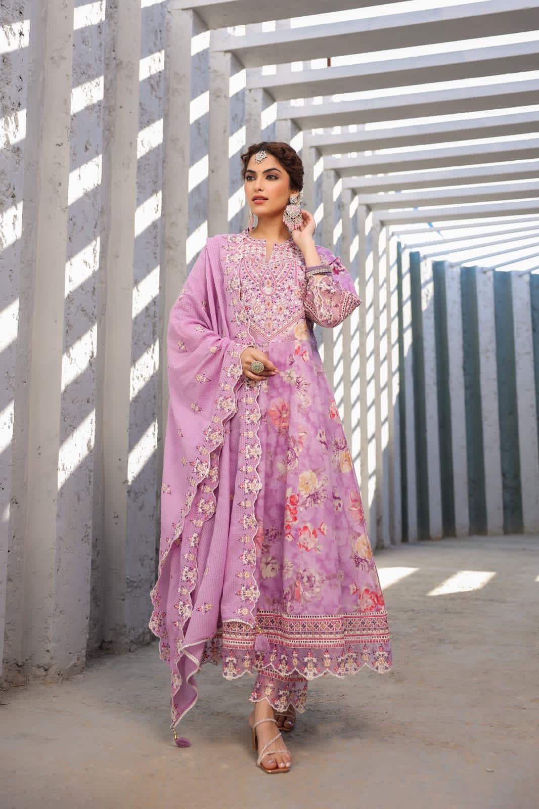 Lavender Embriodered Block print cotton kurta set - kajree 