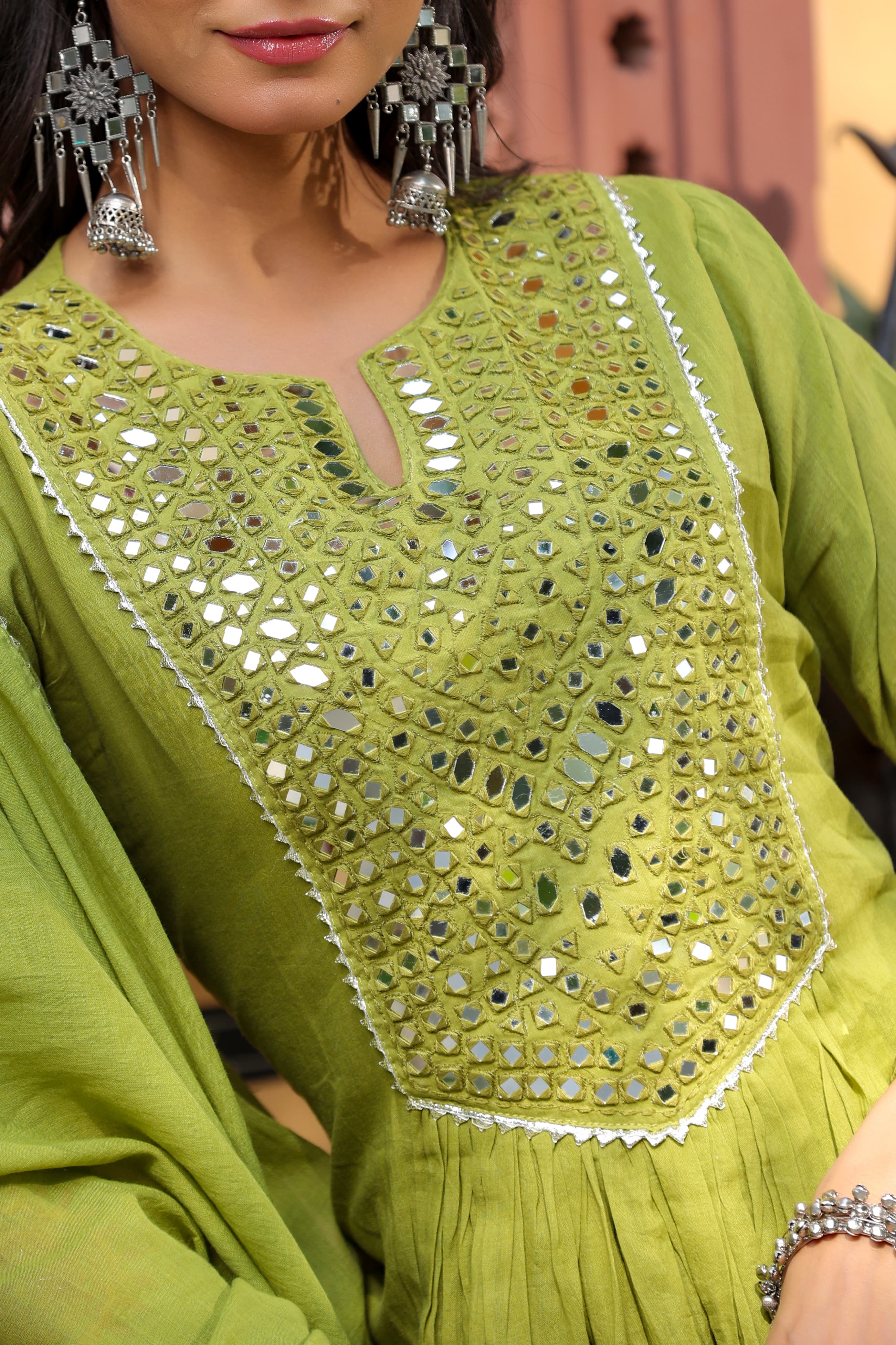 Mehendi Green Mirror work cotton kurta set - kajree 