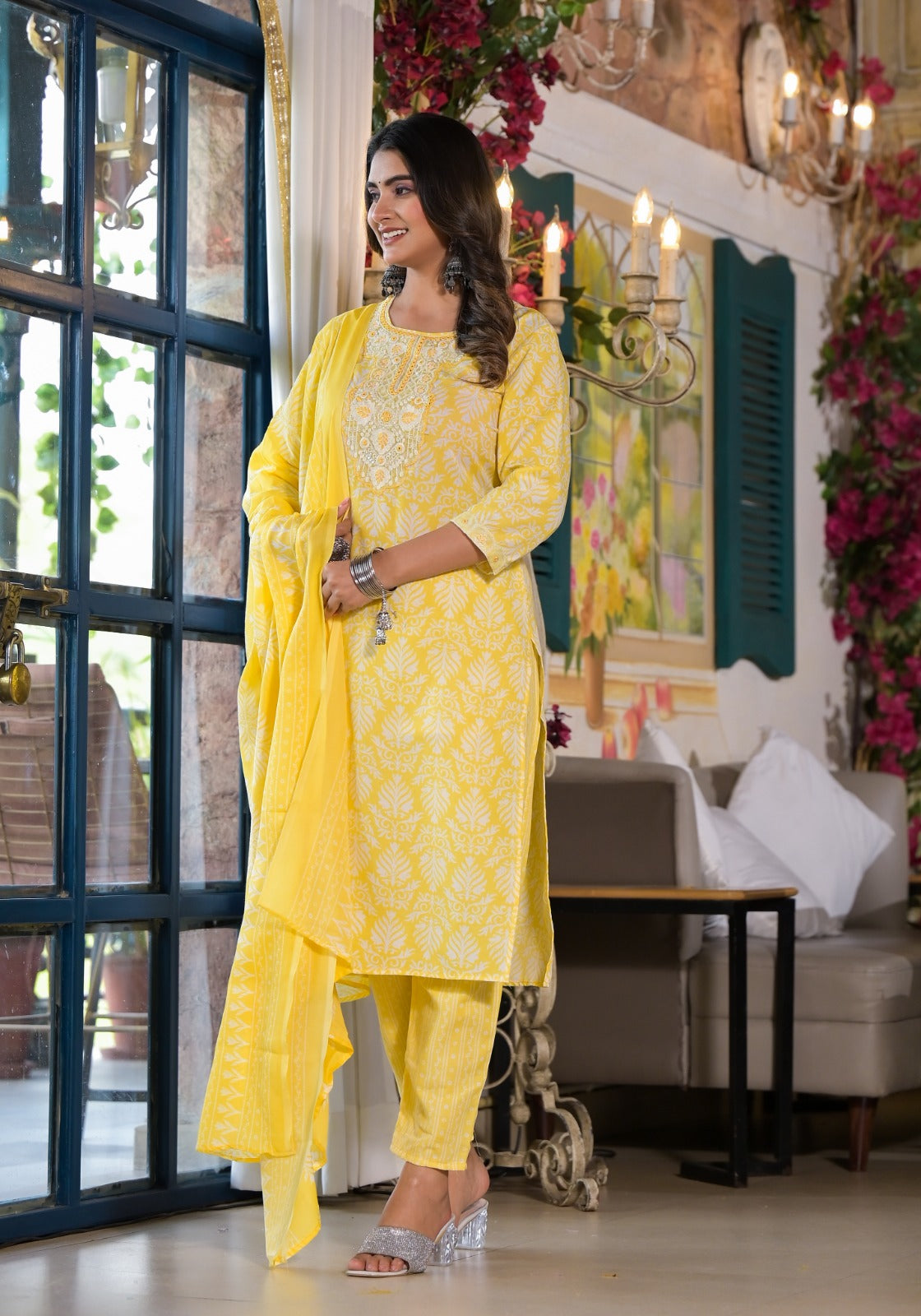 Yellow Threadwork Cotton Kurta Set - KAJREE