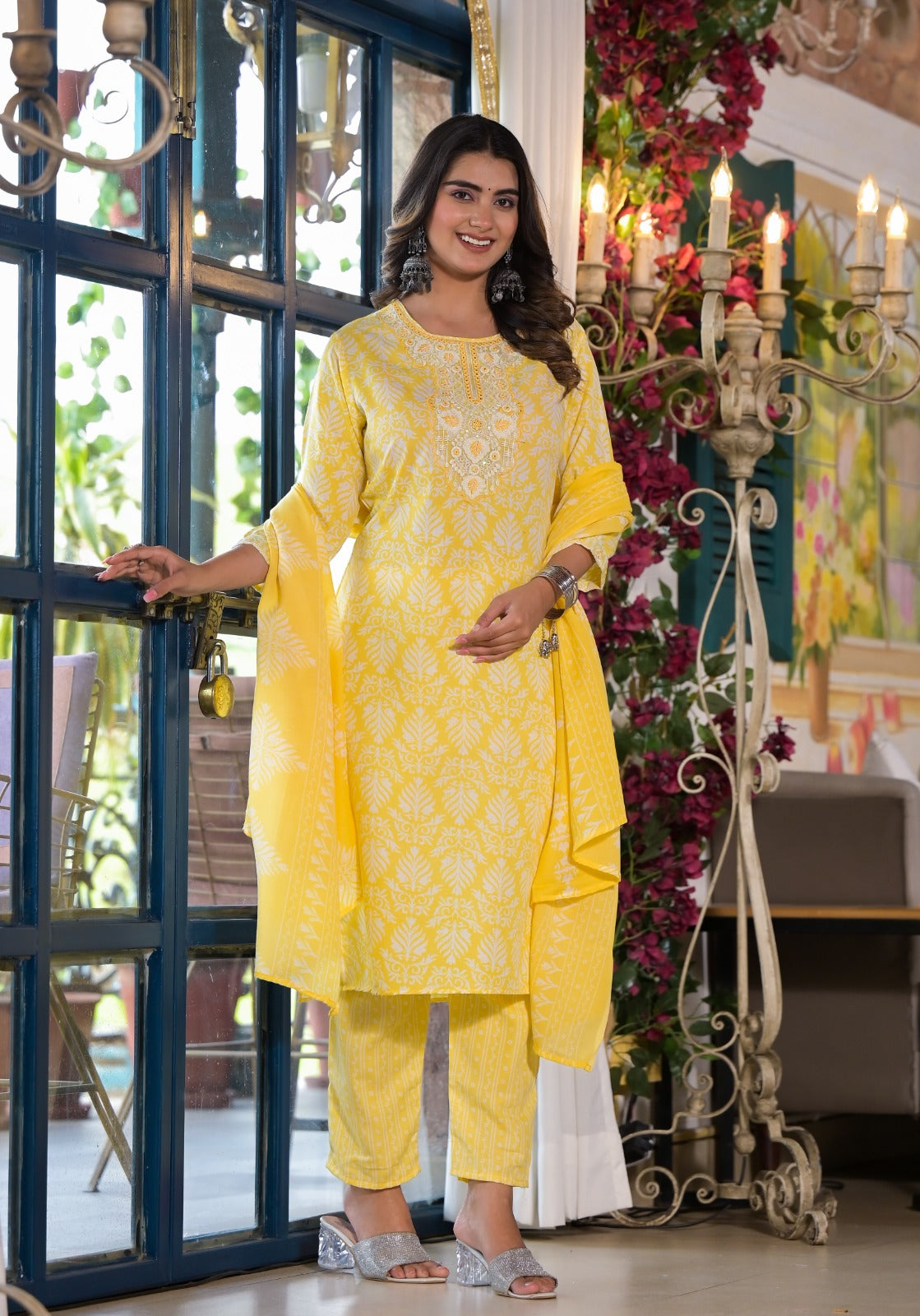 Yellow Threadwork Cotton Kurta Set - KAJREE