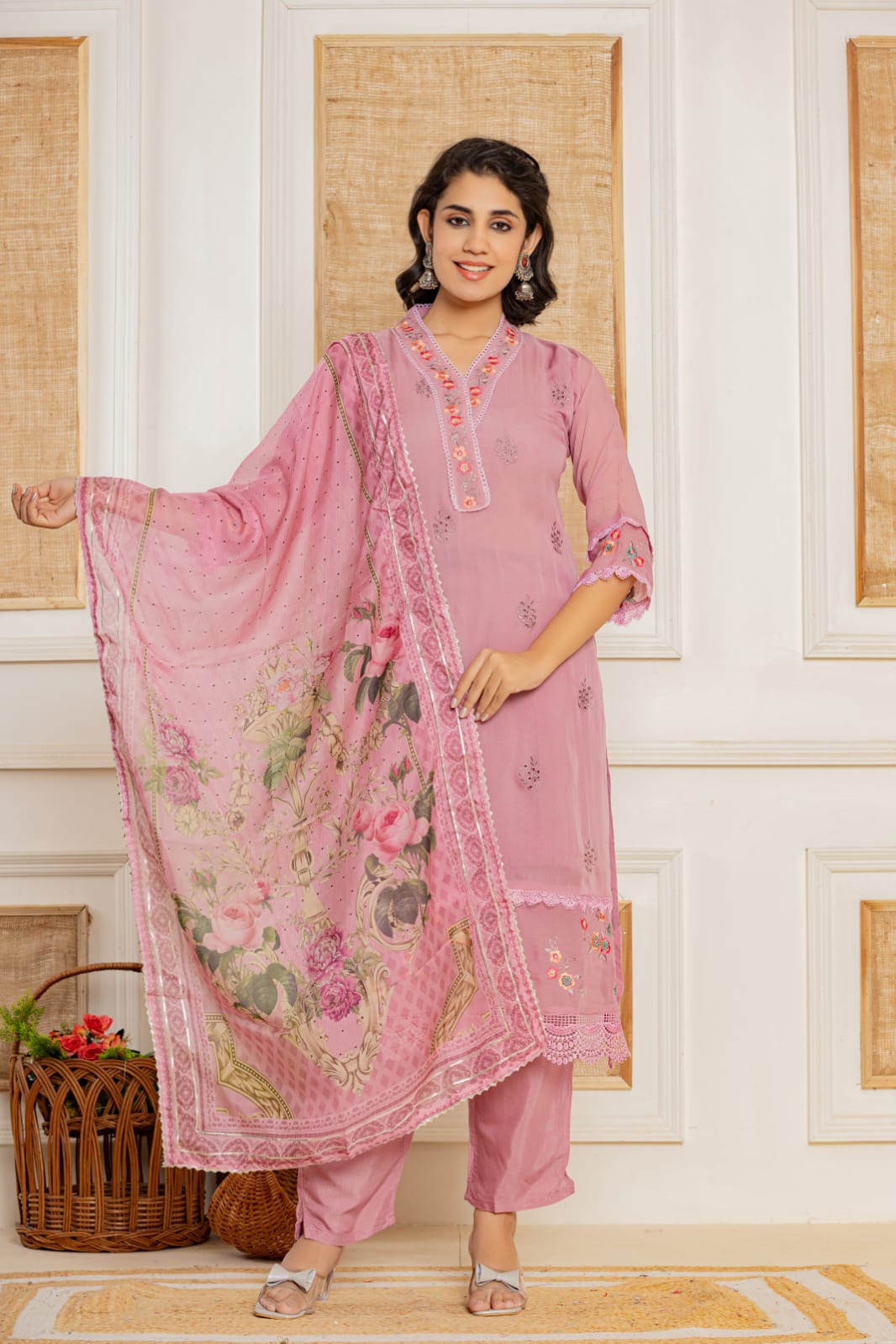 Pink Threadwork Muslin Kurta Set - KAJREE