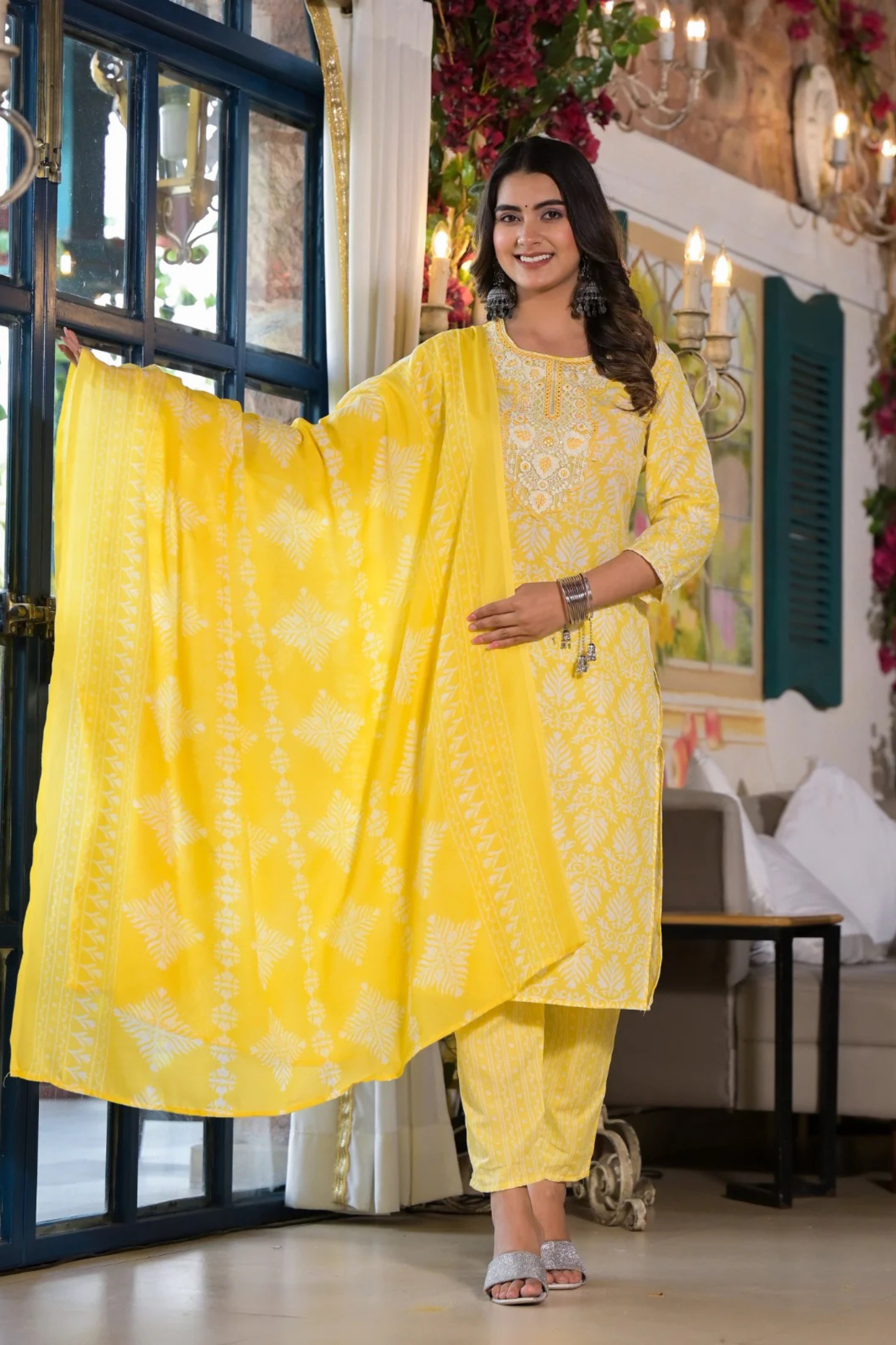 Yellow Threadwork Cotton Kurta Set - KAJREE
