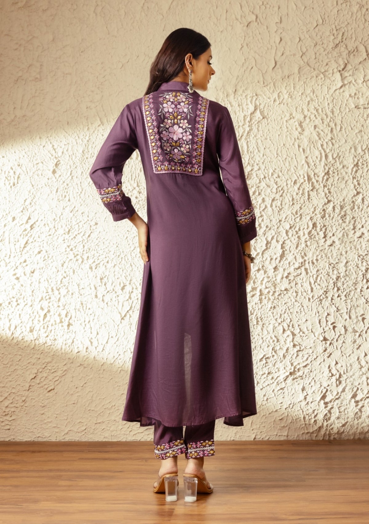 Purple Threadwork Muslin Kurta Set - KAJREE