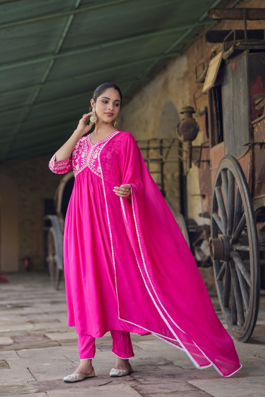Pink Threadwork Muslin Kurta Set - KAJREE